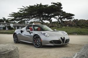 Alfa Romeo 4C Spider 2015 года